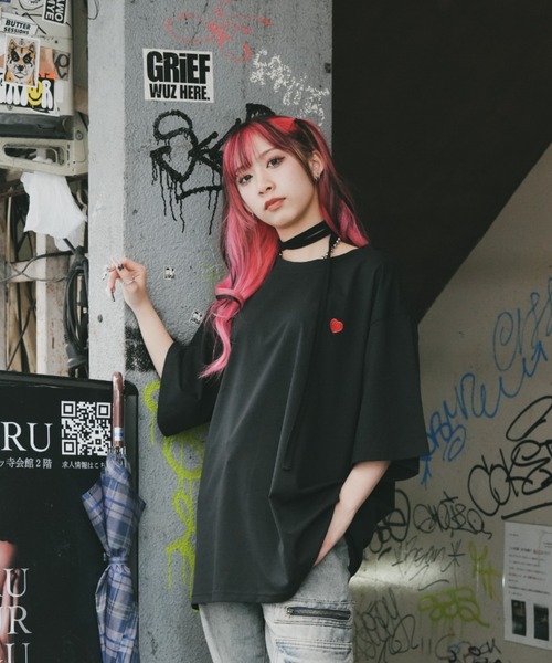 DEVICE(デバイス)の「コットン 100 プレーン ハート ワンポイント ビッグシルエット 刺繍T(Tシャツ/カットソー・レディース・ホワイト/ブラック・FREE)」の19枚目の写真