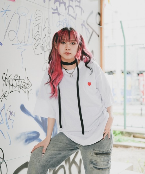 DEVICE(デバイス)の「コットン 100 プレーン ハート ワンポイント ビッグシルエット 刺繍T(Tシャツ/カットソー・レディース・ホワイト/ブラック・FREE)」の22枚目の写真