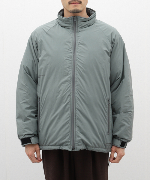 B.C STOCK(ベーセーストック)の「PADDED STAND JKT(ダウンジャケット/コート・メンズ・グリーン/オリーブ/スミクロ・LARGE/MEDIUM)」の3枚目の写真