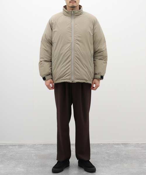 B.C STOCK(ベーセーストック)の「PADDED STAND JKT(ダウンジャケット/コート・メンズ・グリーン/オリーブ/スミクロ・LARGE/MEDIUM)」の15枚目の写真