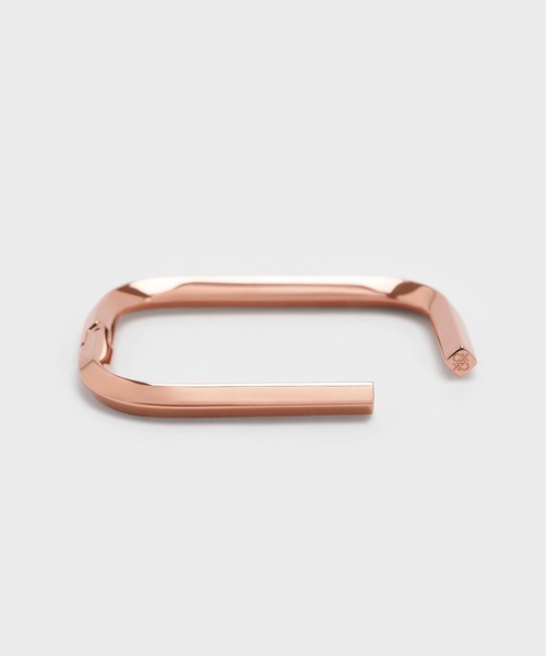 新品 チャールズアンドキース　ガビーヌ スワロフスキークリスタルカーフバングル CHARLES & KEITH（チャールズ & キース）の「Gabine ガビーヌ