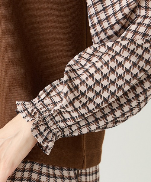 Petit Honfleur（プチオンフルール）の「切替プルオーバー（Tシャツ/カットソー・レディース・ネイビー/ブラウン/ブラック・M/L）」の14枚目の写真