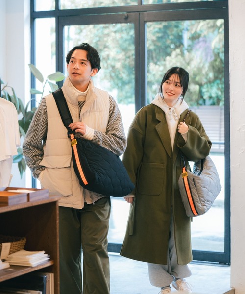 パデッドキルティングショルダーバッグ(17L)（ショルダーバッグ）｜KiU（キウ）