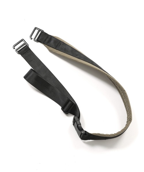 パデッドキルティングショルダーバッグ(17L)（ショルダーバッグ）｜KiU（キウ）