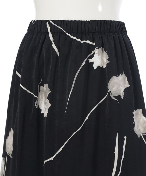fifth（フィフス）の「モノトーンフラワープリントスカート（スカート・レディース・ブラック/アイボリー・M）」の6枚目の写真