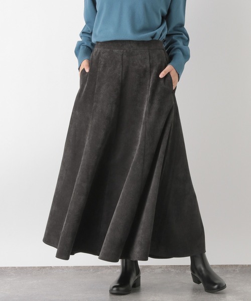 【美品】STRATA グロッシーボリュームフレアスカート　チャコール　S 美品】STRATA グロッシーボリュームフレアスカート チャコール Sの通販