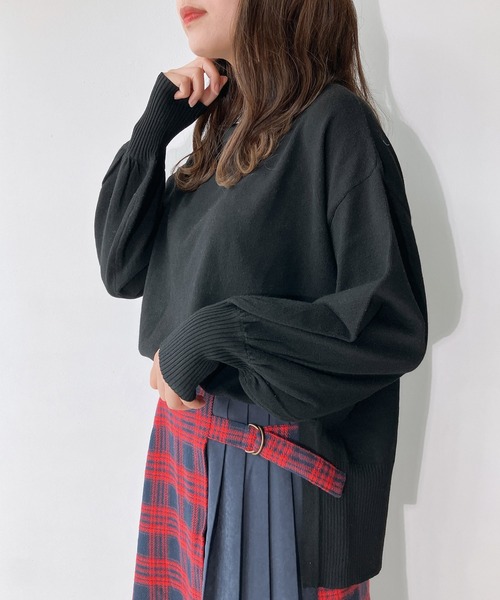 AS KNOW AS plus（アズノゥアズプラス）の「◇マシュマロカラーハイネックニットプルオーバー（ニット/セーター・レディース・ライトグレー/レッド/ホワイト系/ブラック/オフホワイト/ダークグリーン/ブルー・FREE）」の9枚目の写真