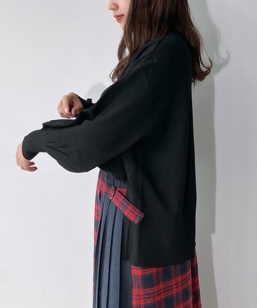 AS KNOW AS plus（アズノゥアズプラス）の「◇マシュマロカラーハイネックニットプルオーバー（ニット/セーター・レディース・ライトグレー/レッド/ホワイト系/ブラック/オフホワイト/ダークグリーン/ブルー・FREE）」の10枚目の写真