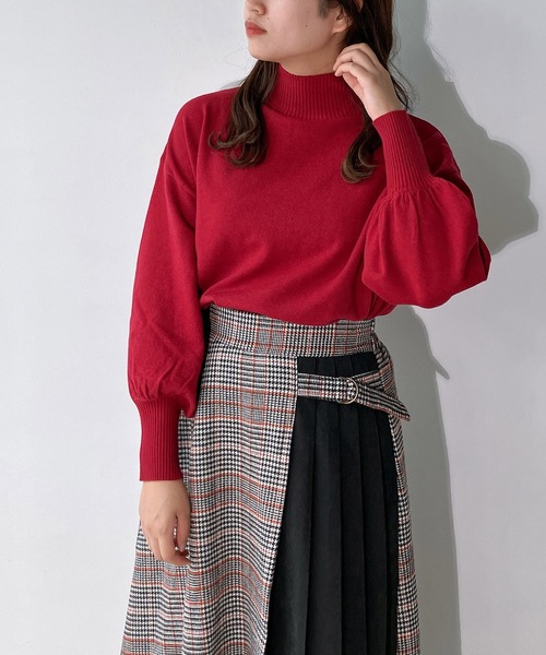 AS KNOW AS plus（アズノゥアズプラス）の「◇マシュマロカラーハイネックニットプルオーバー（ニット/セーター・レディース・ライトグレー/レッド/ホワイト系/ブラック/オフホワイト/ダークグリーン/ブルー・FREE）」の16枚目の写真