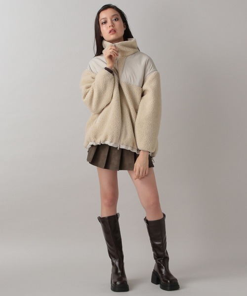 FOREVER 21（フォーエバー トゥエンティーワン）の「【2024FW】ボアスタンドブルゾン（ブルゾン・レディース・アイボリー/チャコールグレー・FREE）」の8枚目の写真