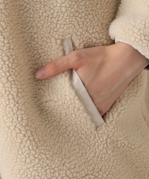 FOREVER 21（フォーエバー トゥエンティーワン）の「【2024FW】ボアスタンドブルゾン（ブルゾン・レディース・アイボリー/チャコールグレー・FREE）」の17枚目の写真