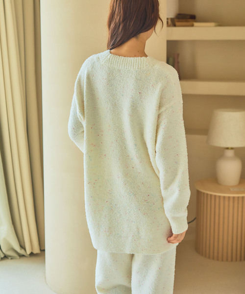 cross marche(クロスマルシェ)の「【LAFUKU/ラフク】もちふわマシュマロニット/カラーネップニットVネックカーディガン/ルームウェア(上下別売り)(ルームウェア/パジャマ・レディース・サーモンピンク/モカ/オフホワイト/サックスブルー/グレー・M/L/S/3L/LL)」の9枚目の写真