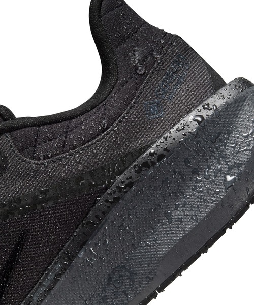 NIKE（ナイキ）の「NIKE WINFLO 11 GORE-TEX FQ1358-001（スニーカー