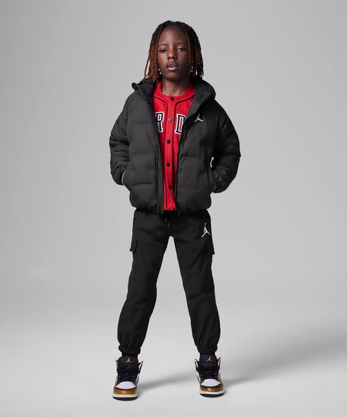 新品JORDANジョーダン キッズウェルデットパファージャケット160cm撥水 JORDAN BRAND（ジョーダンブランド）の「ジョーダン リトルキッズ