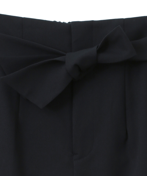 Tiara(ティアラ)の「ハイウエストベルテッドワイドパンツ(セットアップ対応)(その他パンツ・レディース・ネイビー/ベージュ・2/3)」の21枚目の写真