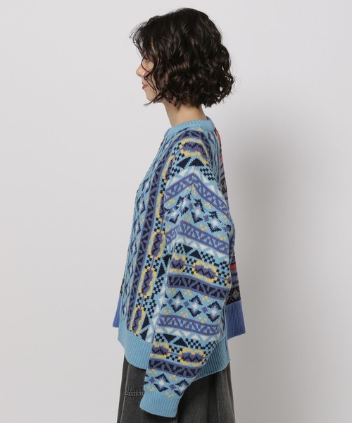 niko and...(ニコアンド)の「リメイク風フェアアイルニットプルオーバー(ニット/セーター・レディース・チャコール/アイボリー/ブルー・MEDIUM/LARGE)」の5枚目の写真