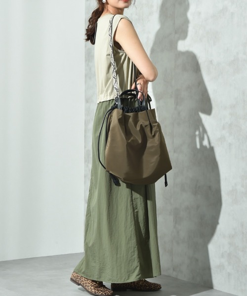 INTERPLANET（インタープラネット）の「ナイロンアニマルベルトＢＡＧ（ショルダーバッグ・レディース・ベージュ/ブラック・フリー）」の13枚目の写真