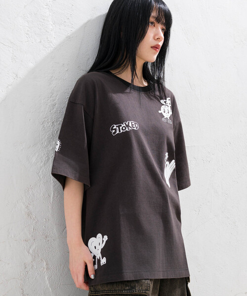 JUNRED(ジュンレッド)の「【Chocomoo×JUNRED】コラボピグメントTシャツ(Tシャツ/カットソー・メンズ・チャコールグレー/ブルー系その他4・L/S/M)」の2枚目の写真