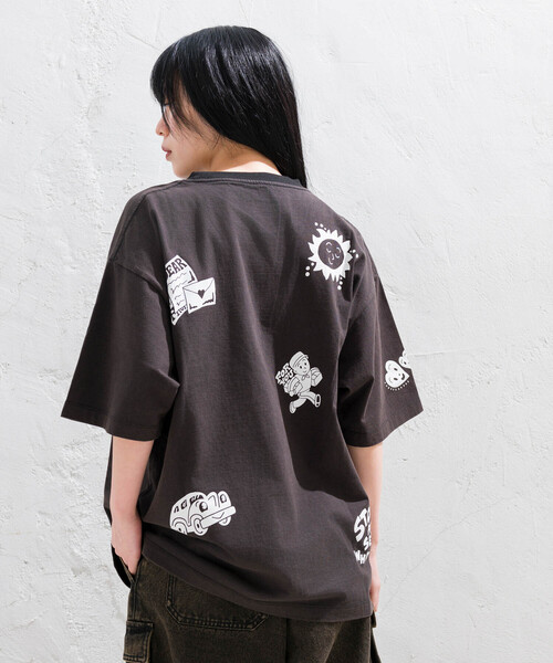 JUNRED(ジュンレッド)の「【Chocomoo×JUNRED】コラボピグメントTシャツ(Tシャツ/カットソー・メンズ・チャコールグレー/ブルー系その他4・L/S/M)」の3枚目の写真