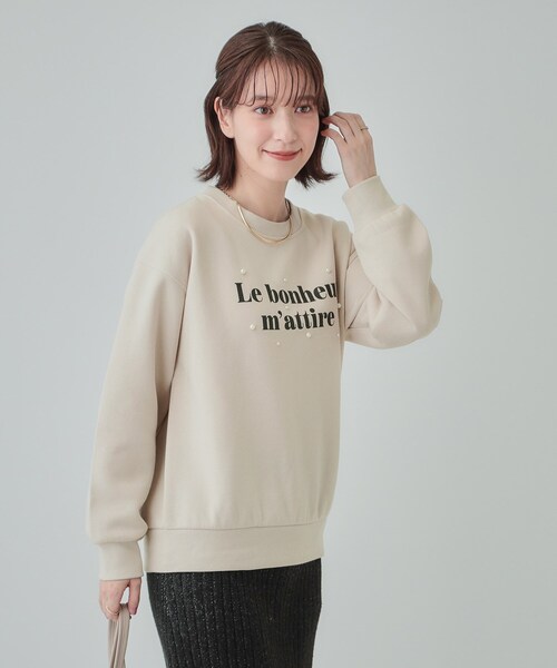 DRESKIP(ドレスキップ)の「【S-LL】フェイクパール付きロゴ裏起毛トップス(Tシャツ/カットソー・レディース・ベージュ/ネイビー/チャコールグレー・01/02/03/04)」の16枚目の写真