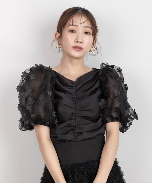 新品同様　アナナ　3DフラワーTシャツ ブラック セール】【Flower Collection】3Dフラワーシャーリングトップス