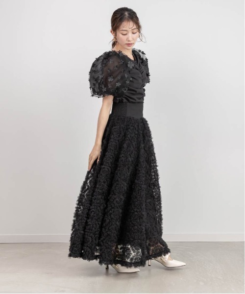 SHENERY（シーナリー）の「シャーリングフラワーカットソー（T