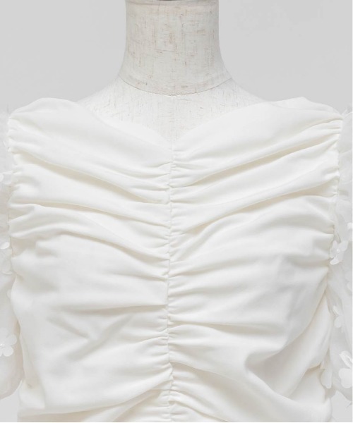 RANDA（ランダ）の「【Flower Collection】3Dフラワーシャーリングトップス（Tシャツ/カットソー・レディース・ベージュ/ブラック/ホワイト・FREE）」の20枚目の写真