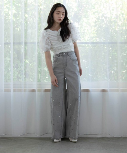 RANDA（ランダ）の「【Flower Collection】3Dフラワーシャーリングトップス（Tシャツ/カットソー・レディース・ベージュ/ブラック/ホワイト・FREE）」の6枚目の写真