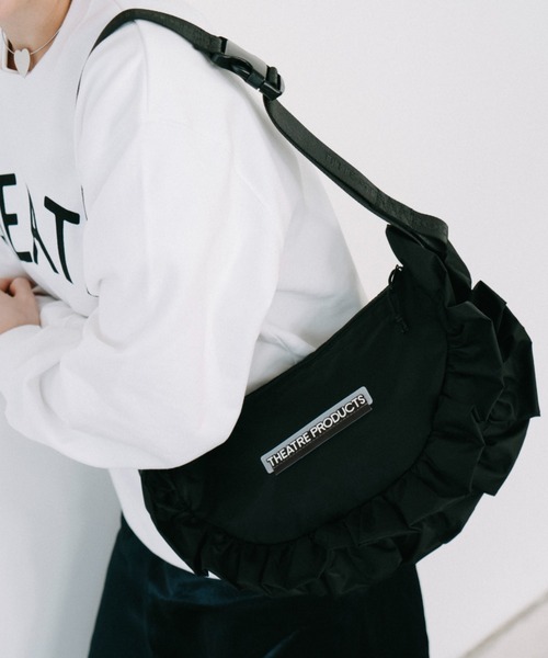 ナイロンフリルラウンドショルダーバッグL/500mlペットボトル