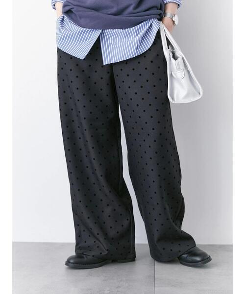 Samansa Mos2 blue(サマンサモスモスブルー)の「フロッキードットイージーパンツ(その他パンツ・レディース・チャコールグレー/グレー/ブラック/ネイビー・F)」の20枚目の写真