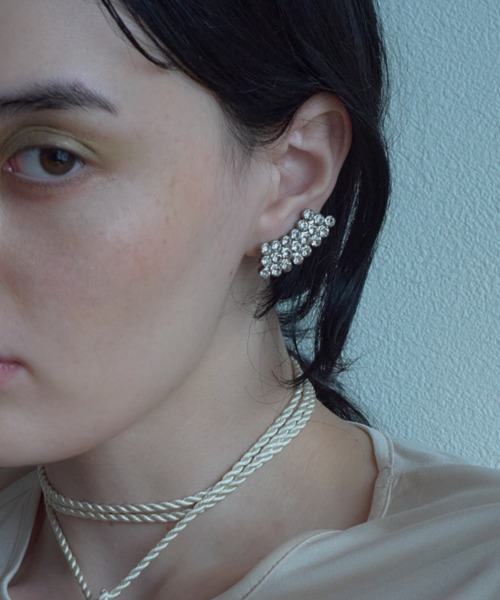IRIS47(イリスフォーセブン)の「【IRIS 47】palace earring/パレス イヤリング(イヤリング・レディース・シルバー・FREE)」の4枚目の写真