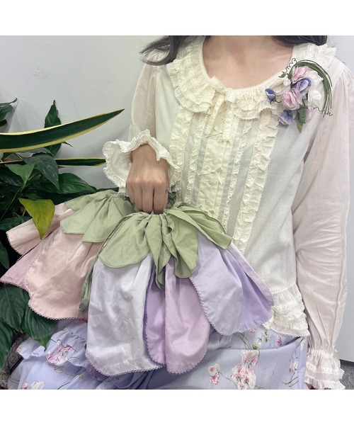 PINK HOUSE（ピンクハウス）の「スイートピー花びらフリルバッグ（トートバッグ・レディース・ブラック系その他/パープル系その他/ピンク系その他・フリー）」の11枚目の写真