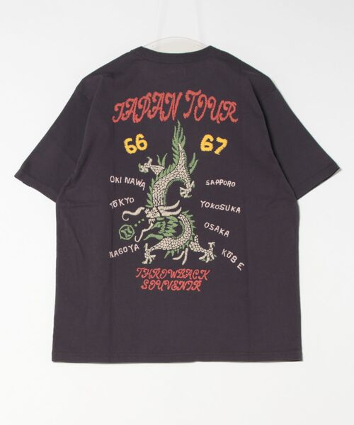 KRIFF MAYER(クリフメイヤー)の「スーベニアプリントT (龍)(Tシャツ/カットソー・メンズ・グレー/オフホワイト/コーラル/イエロー/チャコール・LARGE/X-LARGE/MEDIUM)」の6枚目の写真