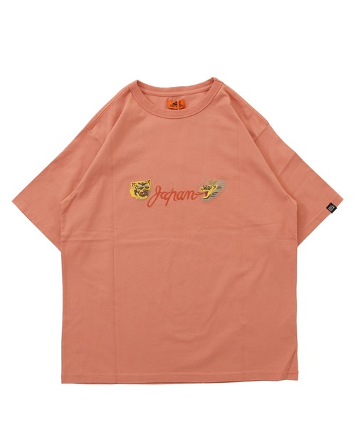 KRIFF MAYER(クリフメイヤー)の「スーベニアプリントT (龍)(Tシャツ/カットソー・メンズ・グレー/オフホワイト/コーラル/イエロー/チャコール・LARGE/X-LARGE/MEDIUM)」の22枚目の写真