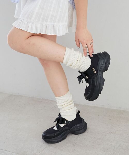 MAJESTIC LEGON(マジェスティックレゴン)の「ベルクロリボンスニーカー(スニーカー・レディース・ブラック/ピンク/オフホワイト・SMALL/MEDIUM/LARGE/X-LARGE)」の7枚目の写真