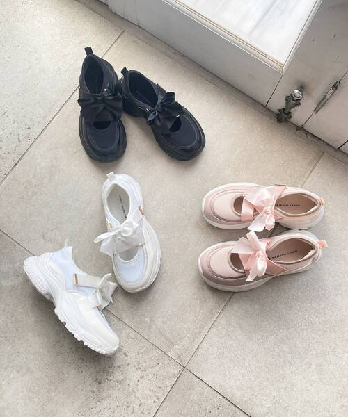 MAJESTIC LEGON(マジェスティックレゴン)の「ベルクロリボンスニーカー(スニーカー・レディース・ブラック/ピンク/オフホワイト・SMALL/MEDIUM/LARGE/X-LARGE)」の9枚目の写真