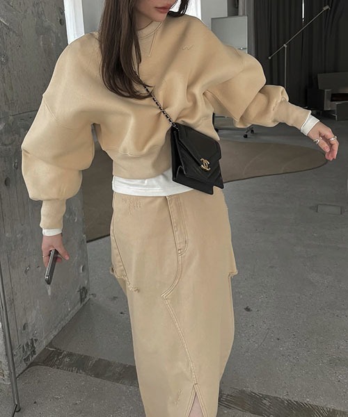 WILLFULLY（ウィルフリー）の「one point embroidery stud sweat tops（スウェット・レディース・セージグリーン/オートミール/ベージュ系その他・FREE）」の14枚目の写真