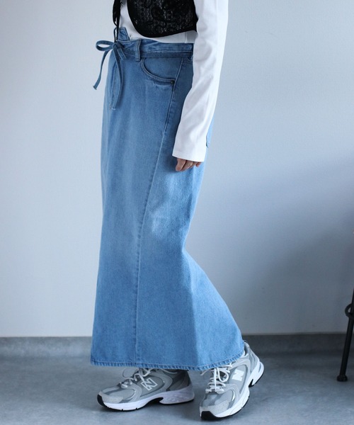 cepo（セポ）の「〈セットアップ対応〉リボンコード マルチジップデニムスカート（デニムスカート・レディース・ネイビー×ホワイト/ブルー系2・S/M/L）」の6枚目の写真