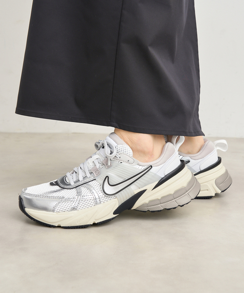 ナイキ V2K ラン FD0736-004 24cm NIKE WMNS V2k RUN platinum tint/platinum tint fd0736-004