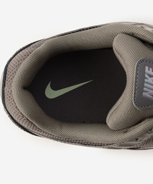 NIKE（ナイキ）の「NIKE | P-6000 MEN（スニーカー・メンズ・ブラウン系その他・25/28/27/26）」の7枚目の写真