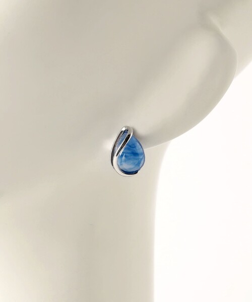 green label relaxing(グリーンレーベルリラクシング)の「クリア シズク メタルフレーム ピアス(ピアス(両耳用)・レディース・シルバー/ゴールド/コバルトブルー・FREE)」の12枚目の写真