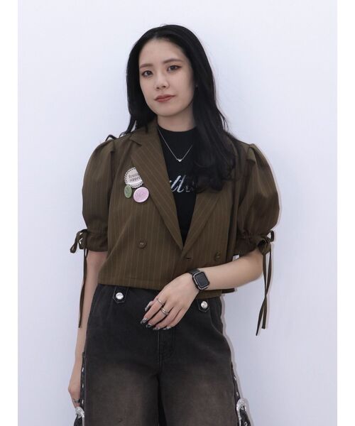 jouetie（ジュエティ）の「【FRUITSZIPPER櫻井優衣】クロップドジャケット（テーラードジャケット・レディース・ブラウン・MEDIUM）」の14枚目の写真