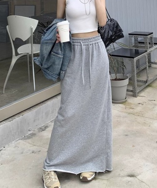 SPIGA（スピーガ）の「ｽｳｪｯﾄﾛﾝｸﾞｽｶｰﾄ（スカート・レディース・ブラック/グレー/ホワイト・X-LARGE/LARGE/MEDIUM）」の3枚目の写真