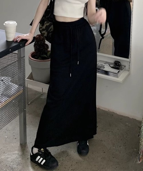 SPIGA（スピーガ）の「ｽｳｪｯﾄﾛﾝｸﾞｽｶｰﾄ（スカート・レディース・ブラック/グレー/ホワイト・X-LARGE/LARGE/MEDIUM）」の16枚目の写真