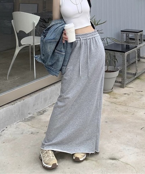 SPIGA（スピーガ）の「ｽｳｪｯﾄﾛﾝｸﾞｽｶｰﾄ（スカート・レディース・ブラック/グレー/ホワイト・X-LARGE/LARGE/MEDIUM）」の6枚目の写真