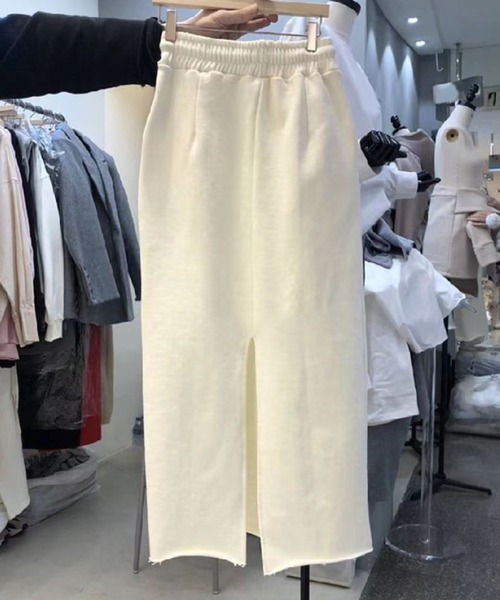 SPIGA（スピーガ）の「ｽｳｪｯﾄﾛﾝｸﾞｽｶｰﾄ（スカート・レディース・ブラック/グレー/ホワイト・X-LARGE/LARGE/MEDIUM）」の5枚目の写真