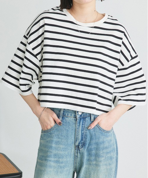 ad thie(アドティエ)の「ベーシック ショート丈 Tシャツ(Tシャツ/カットソー・レディース・ブラック×ホワイト/レッド/ミント/チャコール/オフホワイト/ナチュラル/ブルー/ライトブルー/ブラック/ブラウン・FREE)」の3枚目の写真