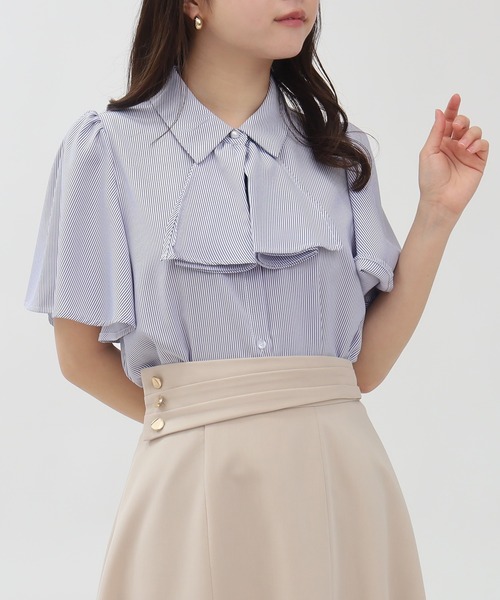 ASTORIA ODIER（アストリアオディール）の「とろみフリルボウタイ２ｗay半袖ブラウス(無地・ストライプ)（シャツ/ブラウス・レディース・ホワイト/グレイッシュブルー/ホワイト×ブルー/ピンクベージュ/その他/ブラウン/ワイン/ブラック/ブルーグリーン・SMALL/MEDIUM）」の15枚目の写真