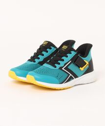 CEDAR CREST（セダークレスト ）の「【CEDAR CREST】スパットシューズ （調整ベルト付）手を使わずに履ける（スニーカー）」