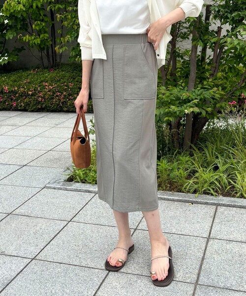 MICO COULIER（ミコクリエ）の「麻調×リブ切替タイトスカート（スカート・レディース・オリーブ/ブラック・36/38）」の2枚目の写真